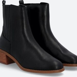 DV by Dolce Vita Ankle Boots